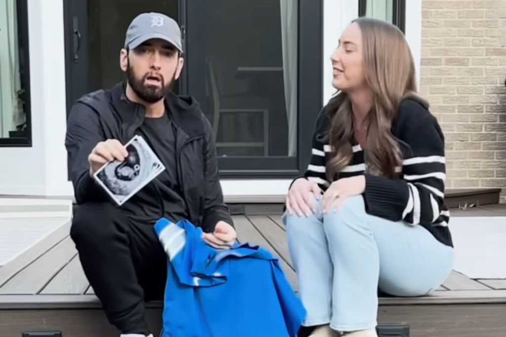 hailie jade pregnant